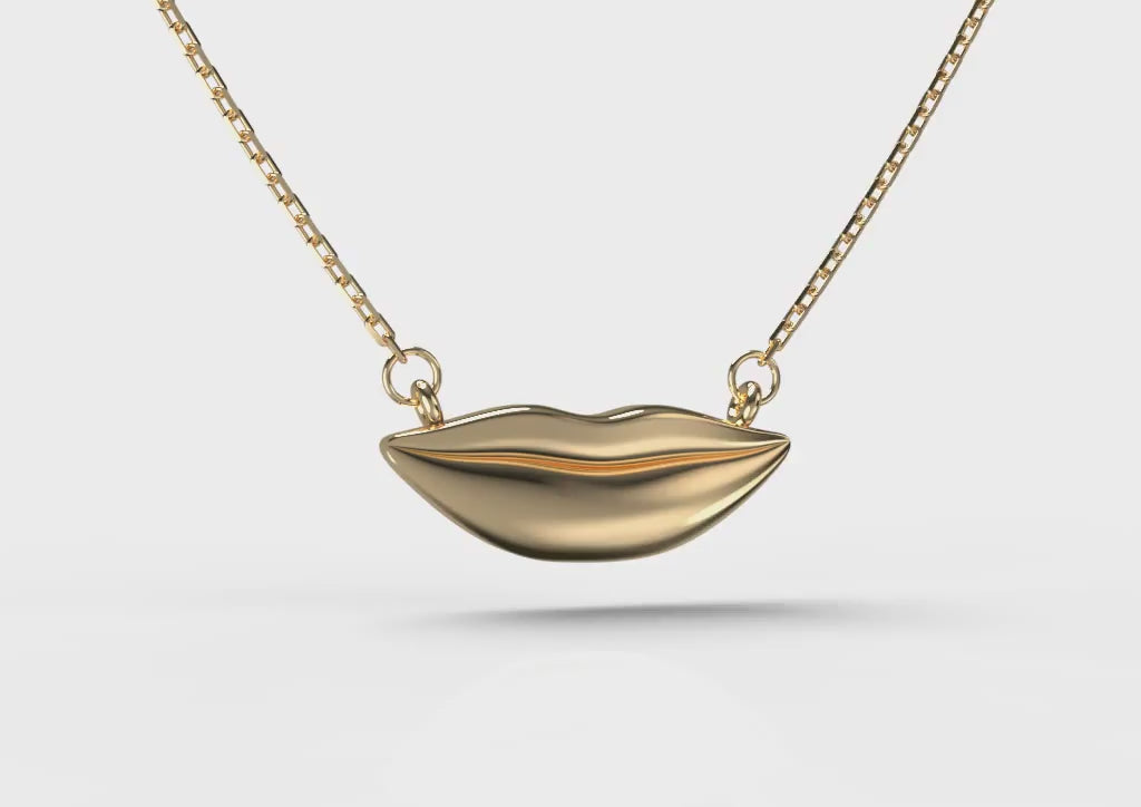 Gold Classic Kiss Necklace